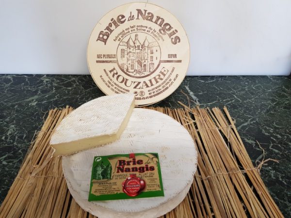 Brie de Nangis entier
